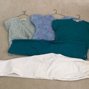 Women’s Mix and Match Scrubs